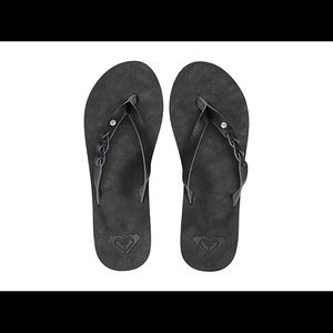Black Roxy Sandals sz 9